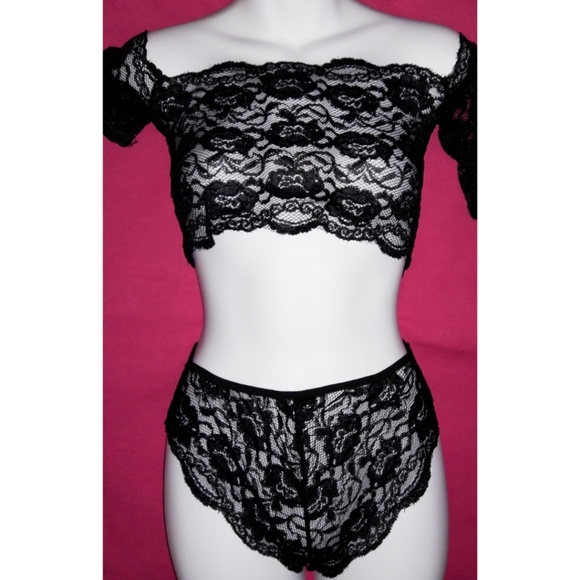 Off Shoulder Stretch Black Lace Bralette Panty Set - Picture 3 of 7